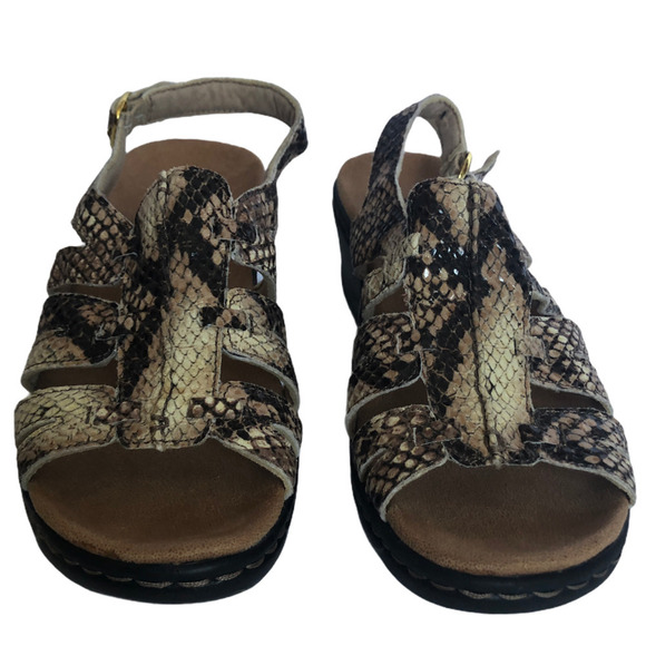 Clarks Collection Women’s Soft Cushion Slingback w/ Wedge Sandals Size 7 NWOB - Picture 2 of 9